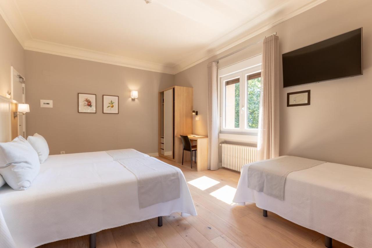 Artaza Hotel 2*